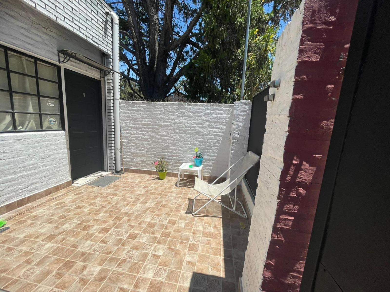 Ezeiza 2 Monoambiente Privado A 15 Minutos Del Aeropuerto Opcional Tranfer Desde Y Hacia El Aeropuerto De Ezeiza Las 24 Horas Pet Friendly Exteriör bild